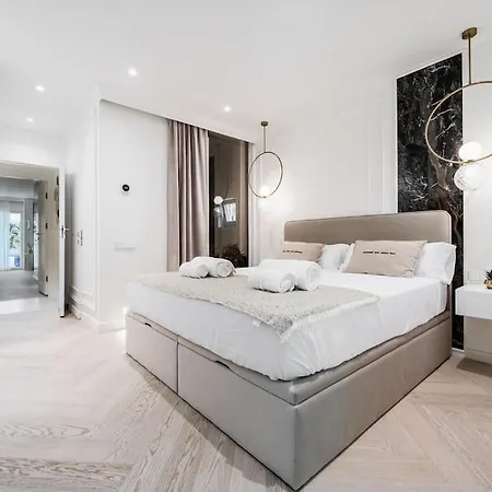 Luxury In Puerto Banus La Alcazaba Apartment Marbella